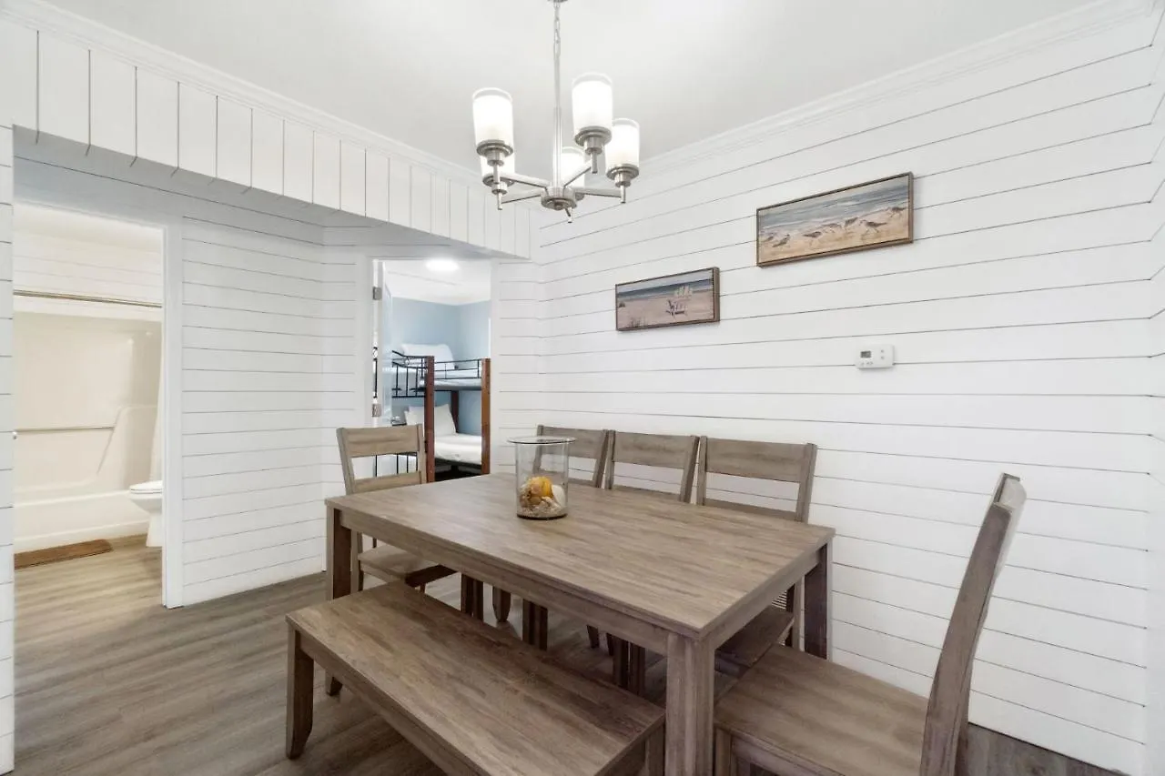 Paradise Palms With Heated Pool And Private Beach Destin