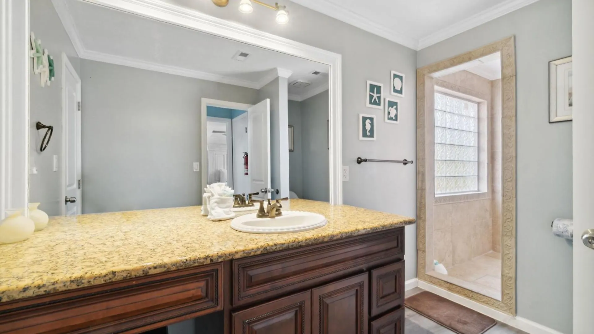 Paradise Palms With Heated Pool And Private Beach Destin Holiday home