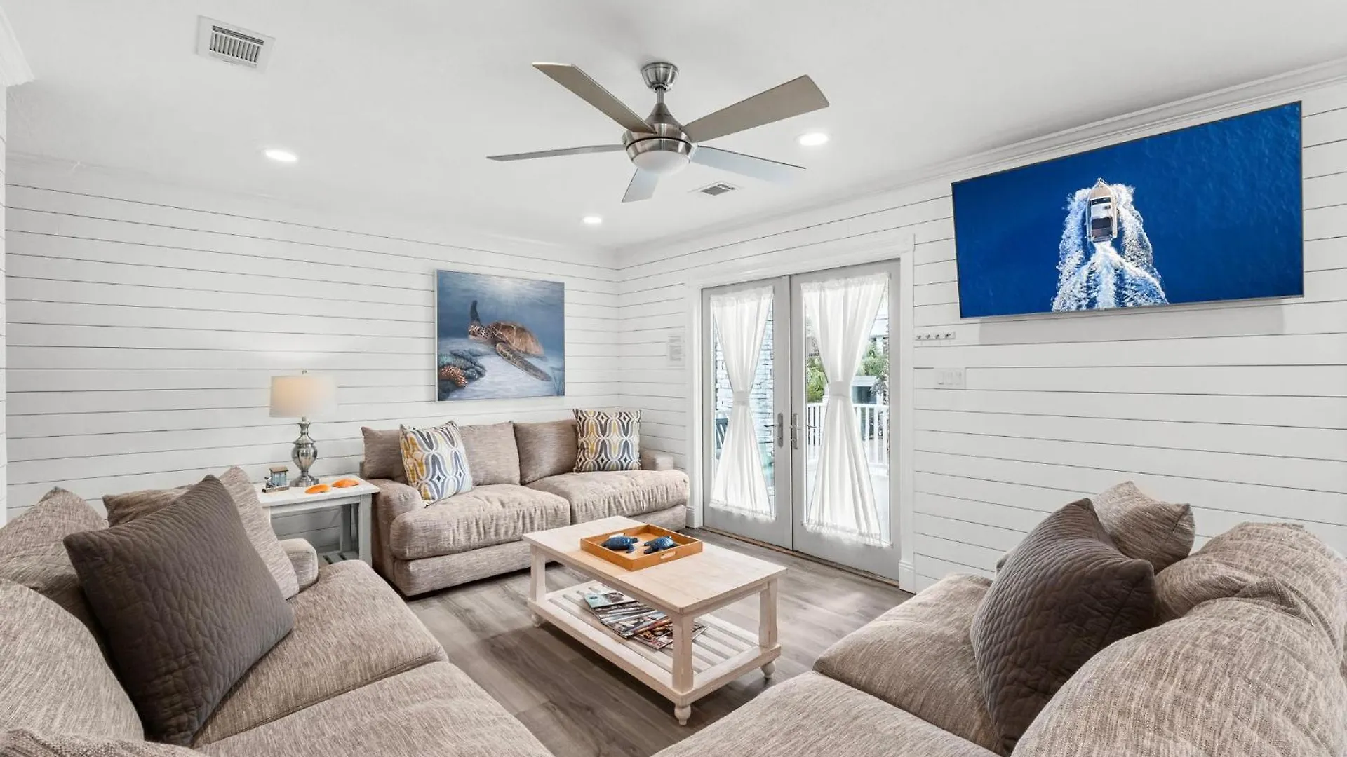 Paradise Palms With Heated Pool And Private Beach Destin Holiday home