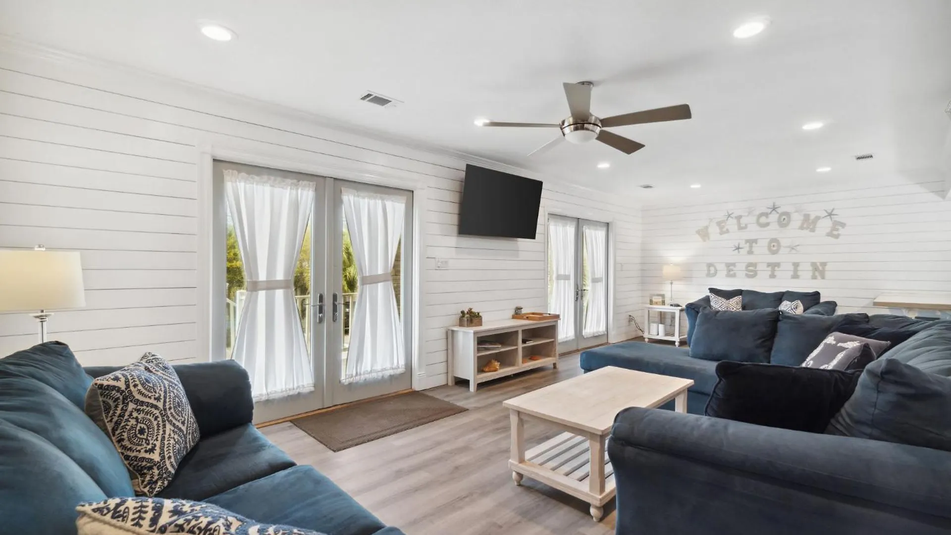 Paradise Palms With Heated Pool And Private Beach Destin Holiday home