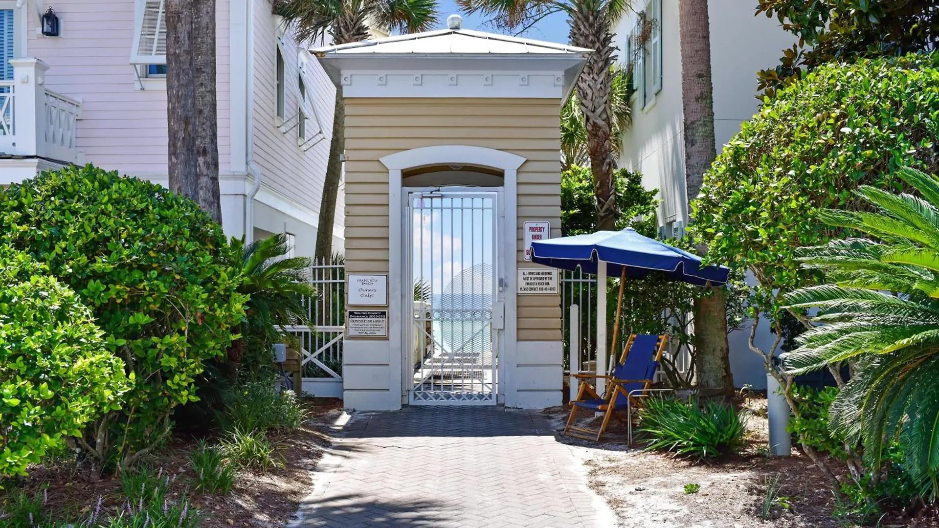 Paradise Palms With Heated Pool And Private Beach Destin Holiday home